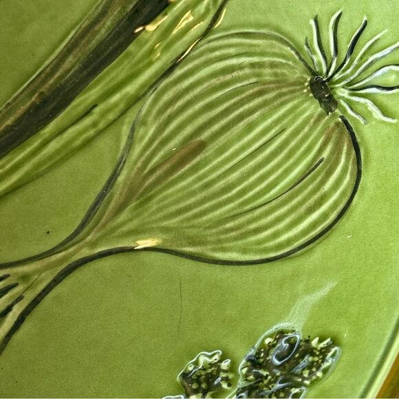 Vintage 1971 Los Angeles Potteries #514 Large 14.5” Pasta Bowl Raised Vegetables - Picture 13 of 14